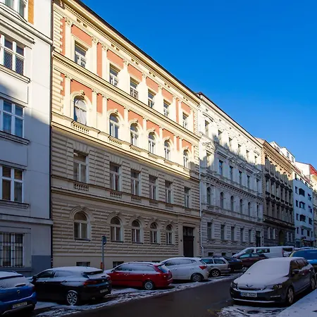 Biblion Апартаменты *